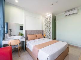 Cozrum - Love Hotel Trần Thị Nghỉ，位于胡志明市旧邑郡的酒店