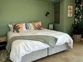 Stylish Cottage on secure estate