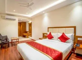 The Blossom Rooms Best Rated Property - Mathura