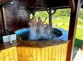 Vila David 2 Comarnic，位于科马尔尼克的酒店