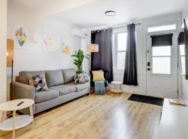 1CH Queen Sofa bed Wifi Smart TV