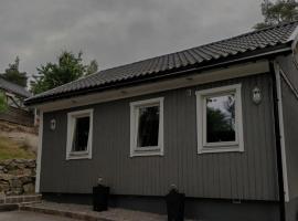A cosy little house，位于Solsidan的酒店