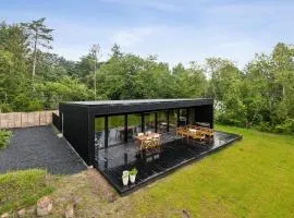 3 Bedroom Beautiful Home In Ebeltoft