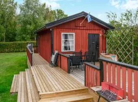 2 Bedroom Stunning Home In Stockholm