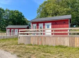 Cozy Home In Laholm With Wifi