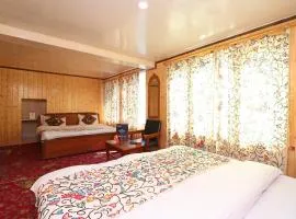 Hotel Bright Palace
