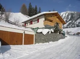 Chalet Im Wieselti