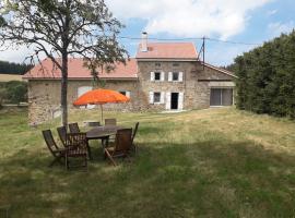 Le Gîte de Pierre et Henri，位于圣博内莱弗鲁瓦的酒店