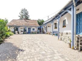 K&eacute;kbazalt Vend&eacute;gh&aacute;z，位于包道乔尼托毛伊的宠物友好酒店