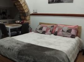 La casetta di Patry，位于塔尔奎尼亚的酒店