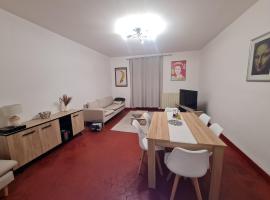 Appartement nimes centre，位于尼姆的酒店