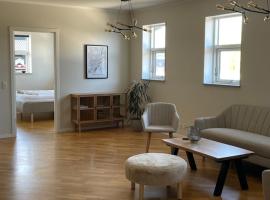 Sus flat 6，位于伊肖伊的酒店