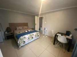 Bennyz Guest House