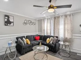Charming Retreat with Pool Table in Chesterfield!