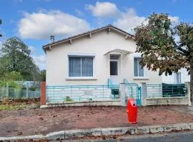 Appartement agréable à Jonzac de 35 m² avec parking privé