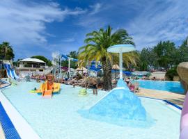 L'Eden - Mobil home 2 chambres 6 personnes Piscine，位于勒格罗-迪鲁瓦的酒店