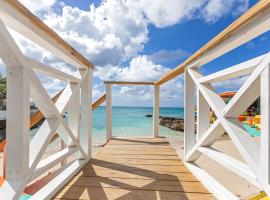 Maho Beach House - Petite Studio - Beach Access