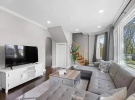 Morton Grove w Game Room & Huge Yard