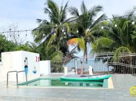 GAO Deluxe Beachfront Pool House