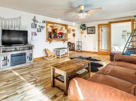 8 Mi to Scotts Bluff Natl Monument Family Home