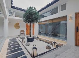 Suzhou Xugusu B&B-Guanqian Street Pingjiang Road Branch，位于苏州的乡村别墅