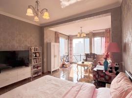 Xiao Yu Residential Apartment Near Jiefangbei and Hongya Cave，位于重庆的酒店