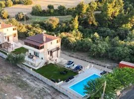 Helvetia Luxury Pool Villas