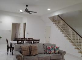 Pinevalley Homestay Putrajaya Presint 12，位于普特拉贾亚的酒店