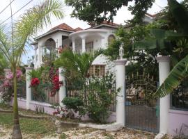 Spiritual 7，位于蒙特哥贝的宠物友好酒店