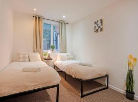 5 minute walk from Bury City Centre - 2 Bed Flat，位于贝里的酒店