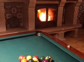 Orion Guest Villa Casais