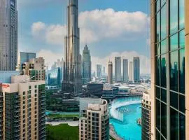 King 1BR Apartment With Burj Khalifa & Fountain View