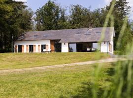 Gîte de Brohimont Vakantiehuis - Exceptional Cottage location - Uitzonderlijke locatie，位于乌伊埃的酒店