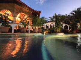 Joe's Diving Bali - Dive Castle "Die Tauchburg"，位于图兰奔的酒店