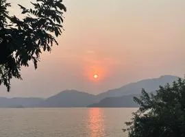 Suíte em corredor Turístico de Angra dos Reis RJ