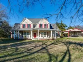 Serene 50-Acre Nature Retreat Near Melissa and Anna