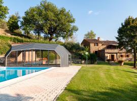 Villa Beatrice - Private Heated Pool & Amazing Umbrian Landscape，位于Corgna的酒店