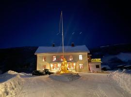 Mysig lägenhet i Prästgård nära Branäs，位于希塞里贝克的酒店