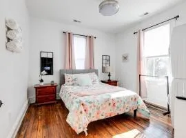 Quaint Escape for 2 Near Richmond Battlefield Park