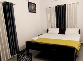 Dheera Homestay Family Duluxe Rooms-Alleppy