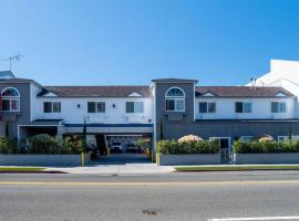 Ramada by Wyndham Redondo Beach，位于雷东多海滩的酒店