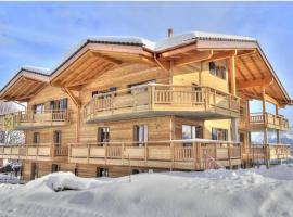Loft de luxe en attique avec vues panoramiques，位于Vionnaz的酒店