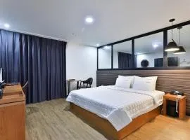 Gimhae Jangyu Hotel Ryu