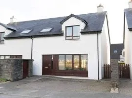 Charming 3 bedroom holiday home
