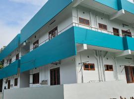 ZEAL HOMES AND APARTMENTS 2 KOOTHATTUKULAM，位于Kuttāttukulam的酒店