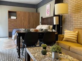 Acogedor y moderno departamento en la Condesa，位于墨西哥城的酒店