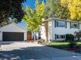 The Murray Cottonwood Circle Close to Canyons