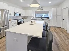 The Legend Lookout at the Lakes