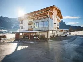 蒂罗尔格尼酒店