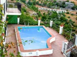 Authentic Chalet in Grazalema with Private Pool